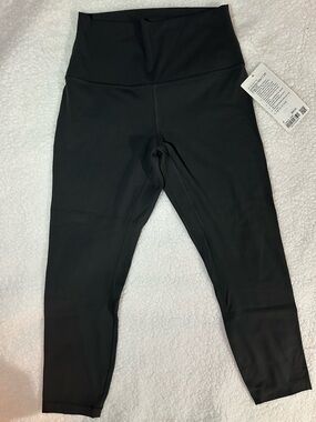 lululemon athletica Black High-Rise Capris